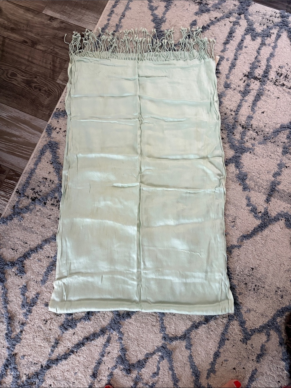 Long mint green scarf with fringe ends - Picture 4 of 4